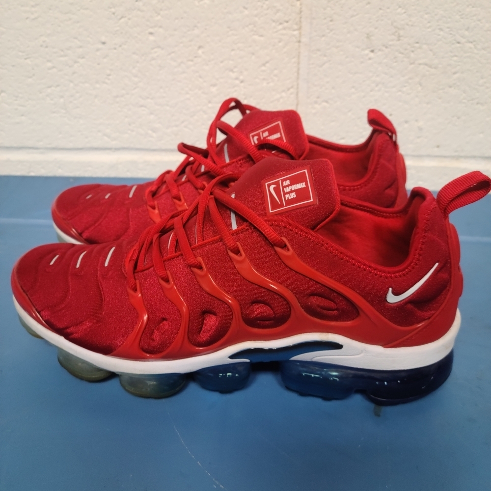 Nike Air Vapormax Plus "USA" Size 10.5 (2018) *Rare Item* - Picture 2 of 7